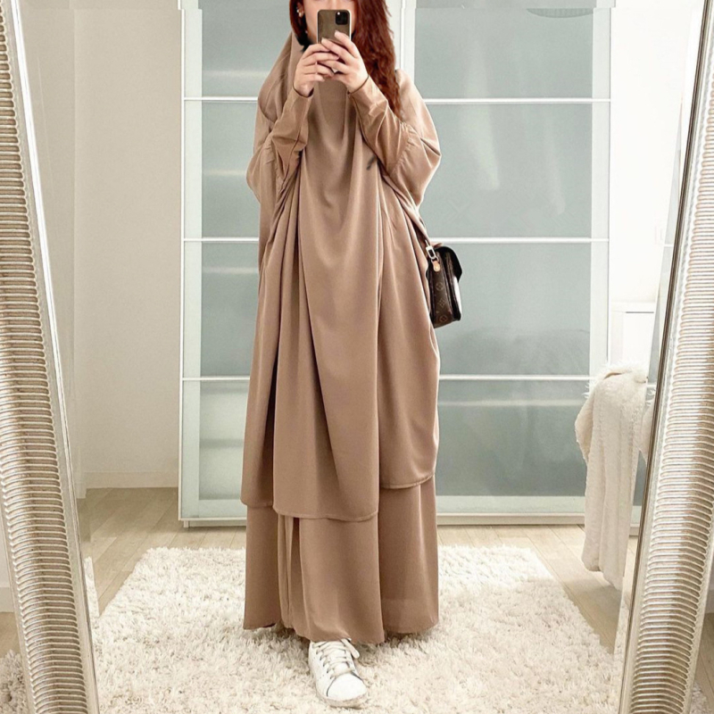 Nové šaty s jednofarebným županom z obchodu AliExpress Amazon z roku 2022