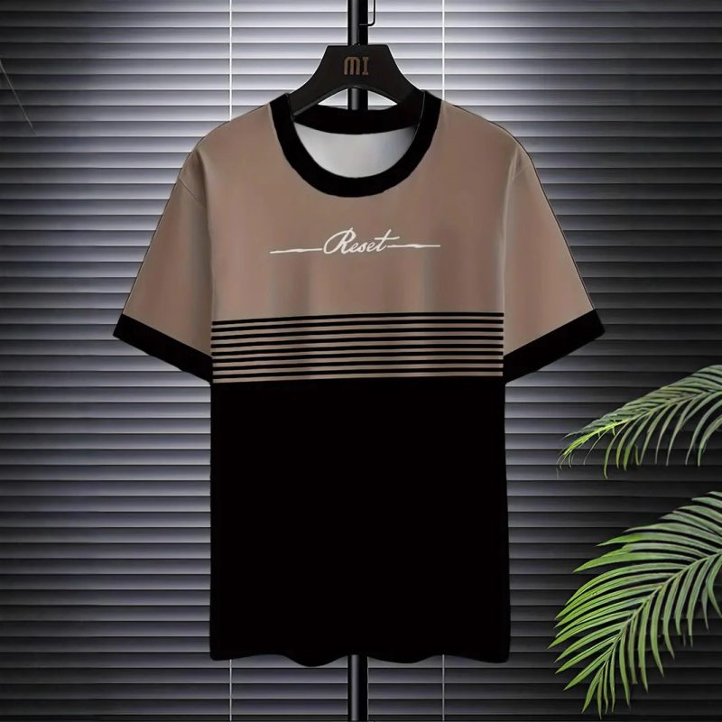 2025-ös nyári új, kerek nyakú, divatos, 3D digitális nyomtatású, csíkos, férfi alkalmi, minden mérkőzésre alkalmas, rövid ujjú felső