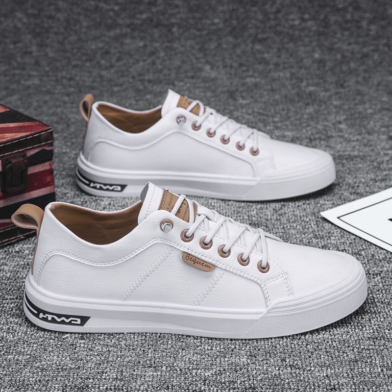 Férfi cipők 2023 Új őszi divat Minden mérkőzés alkalmi férfi bőr cipő Slip-on fehér lapos cipő Sport divatos cipők