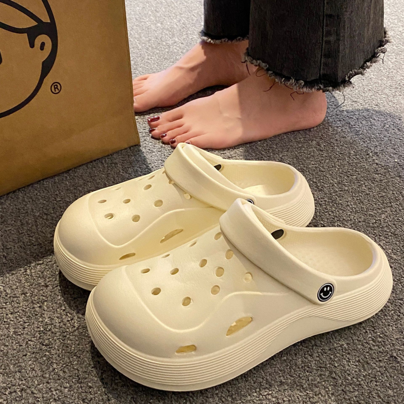 EVA All-Match Lélegző Szandálok és Papucsok Kültéri Alkalmi Divat Strandcipők Papucsok Női Nyári Külső Ruházat Vastag Talpú Lyukas Cipő