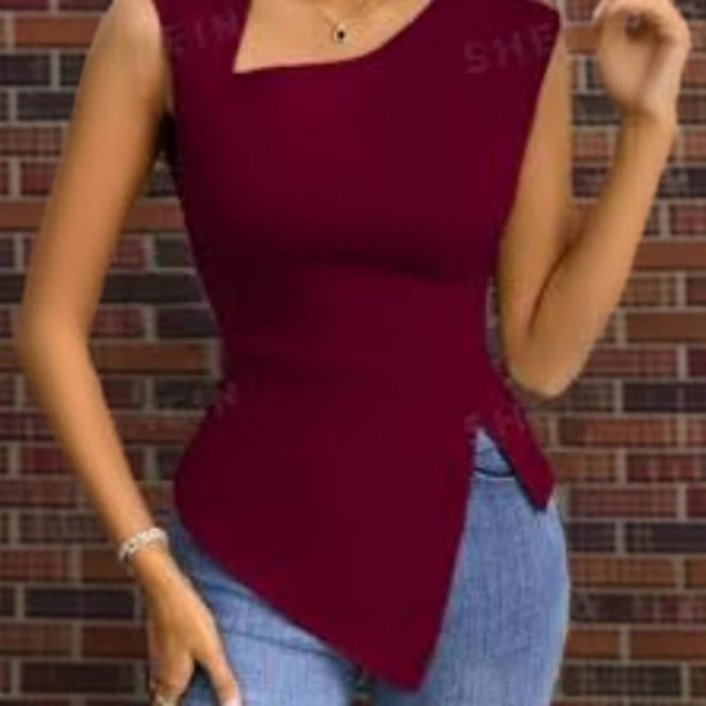 Határokon átnyúló 2025 Amazon női európai és amerikai új, szabálytalan, szellőző szegélyű, ferde gallérú, karcsúsított, rövid, egyszínű, ujjatlan ruha