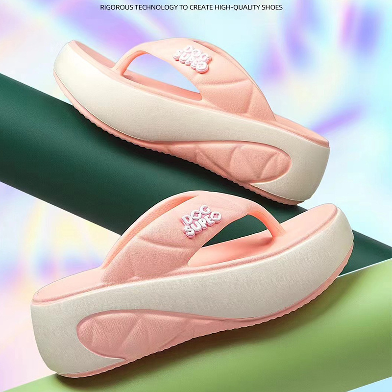 2024-es vastag aljú, megemelt eva klipszes papucs, női nyári papucs, külső ruházat, divatos nagykereskedelem