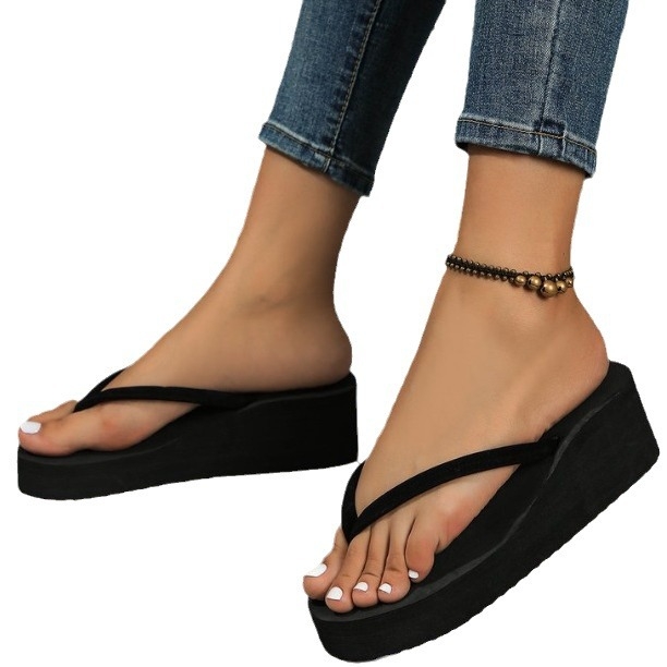 Határokon átnyúló 2024-es külkereskedelmi új nyári éksarkú, lábujj nélküli, muffin vastag talpú, európai és amerikai színű, gyémánt pillangós női szandál