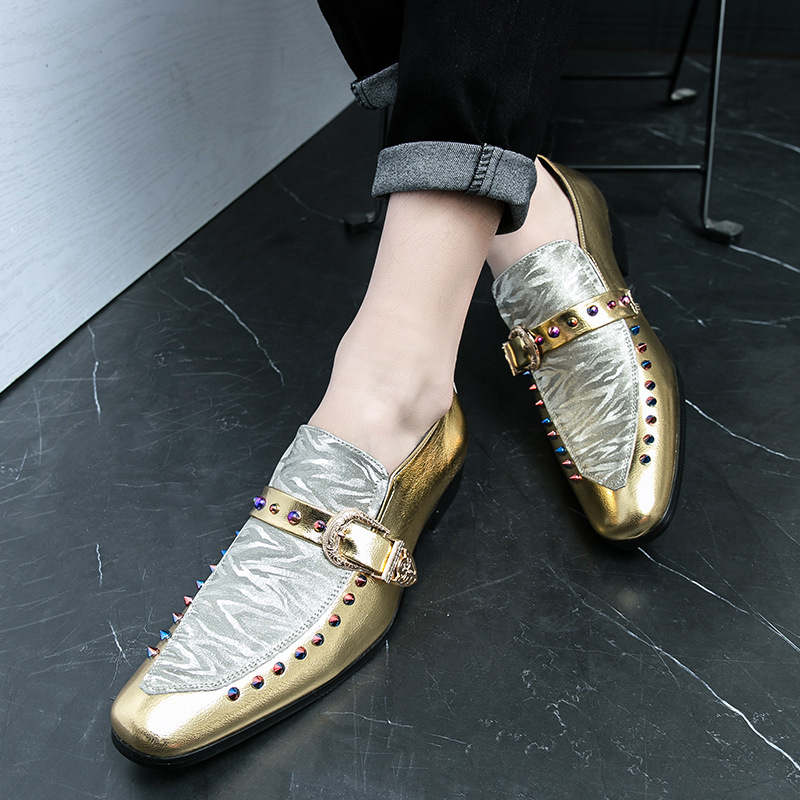 Határokon átnyúló, plus size, élénk színű, új, lezser, divatos, brit Chelsea csatos, hegyes bőr férfi mokaszincipő