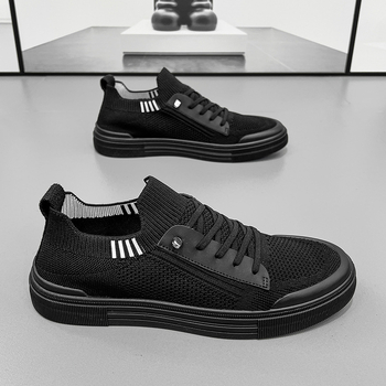 Ανδρικά Παπούτσια 2024 Νέα Καλοκαιρινά Explosions All-match Αναπνέουσα Επιφάνεια Flying Mesh Άνετη Μαλακή Πάτος Ελαφριά Slip-on Flat Shoes