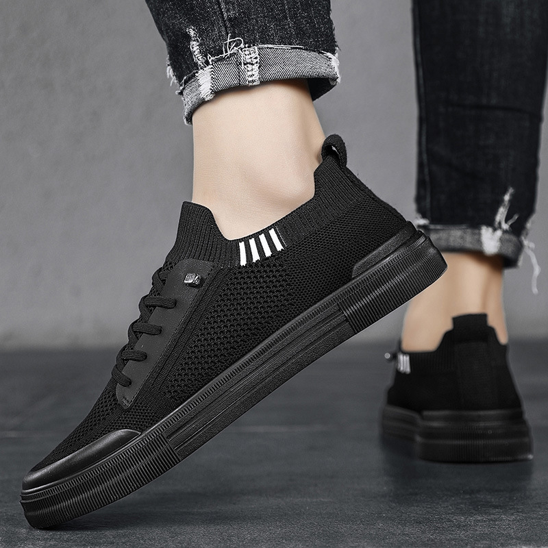 Férfi cipők 2024 Új nyári robbanások Minden mérkőzéshez megfelelő, lélegző, repülő hálós felületű, kényelmes, puha talpú, könnyű, bebújós, lapos cipő