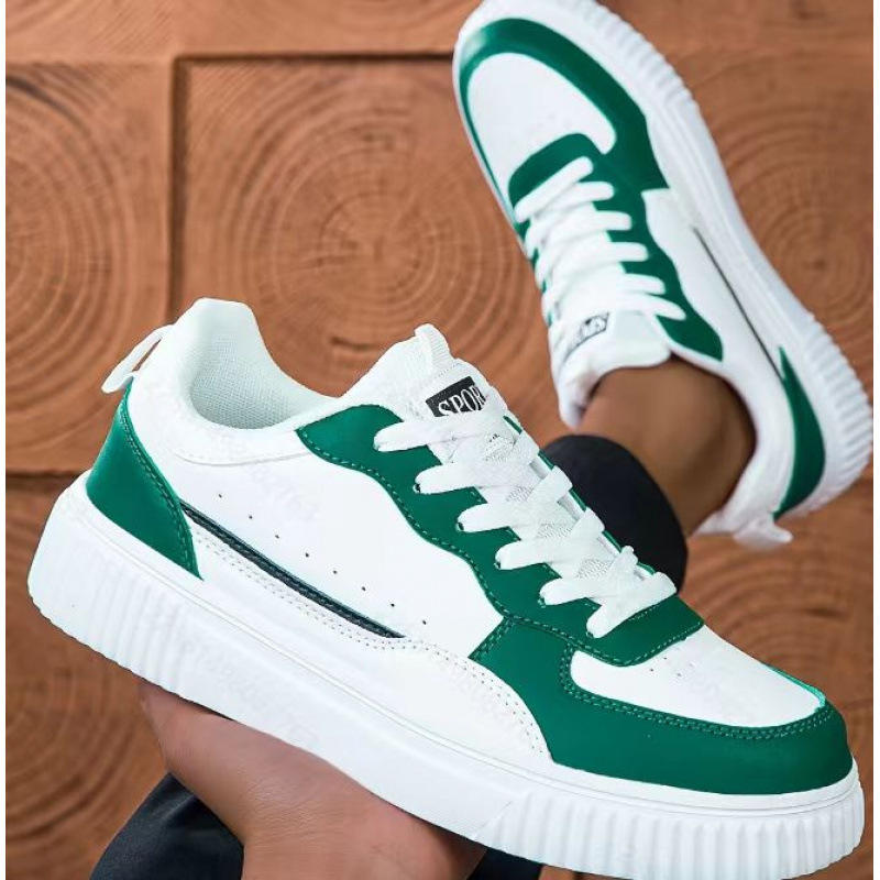 Határokon átnyúló új páros deszkás cipők lélegző, minden mérkőzéshez megfelelő fehér cipők férfi diákok koreai stílusú alkalmi cipő női platform deszkás cipők