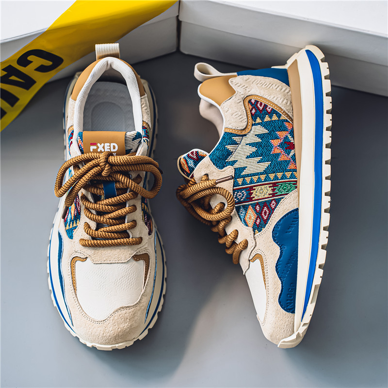 Trendi márka 2024 őszi új divatos, minden mérkőzésre alkalmas sport- és szabadidős cipő, kényelmes, vastag talpú, fokozott csúszásgátló, kopásálló, divatos cipő