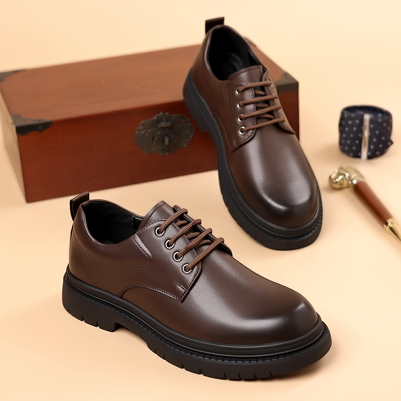 Odiniai batai vyrams rudens ir žiemos rudi dalykiniai laisvalaikio batai su vilnos pamušalu Derbio vyriški batai britiški didelėmis galvutėmis, didėjantys vestuviniai batai