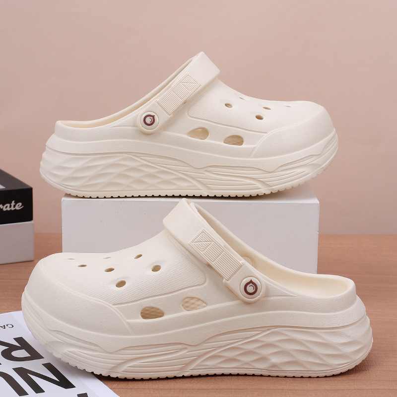 Vasaras alu apavi sievietēm neslīdošas pludmales āra biezas zoles Baotou Dung sajūtas modes Joker rūpnīcas veikals