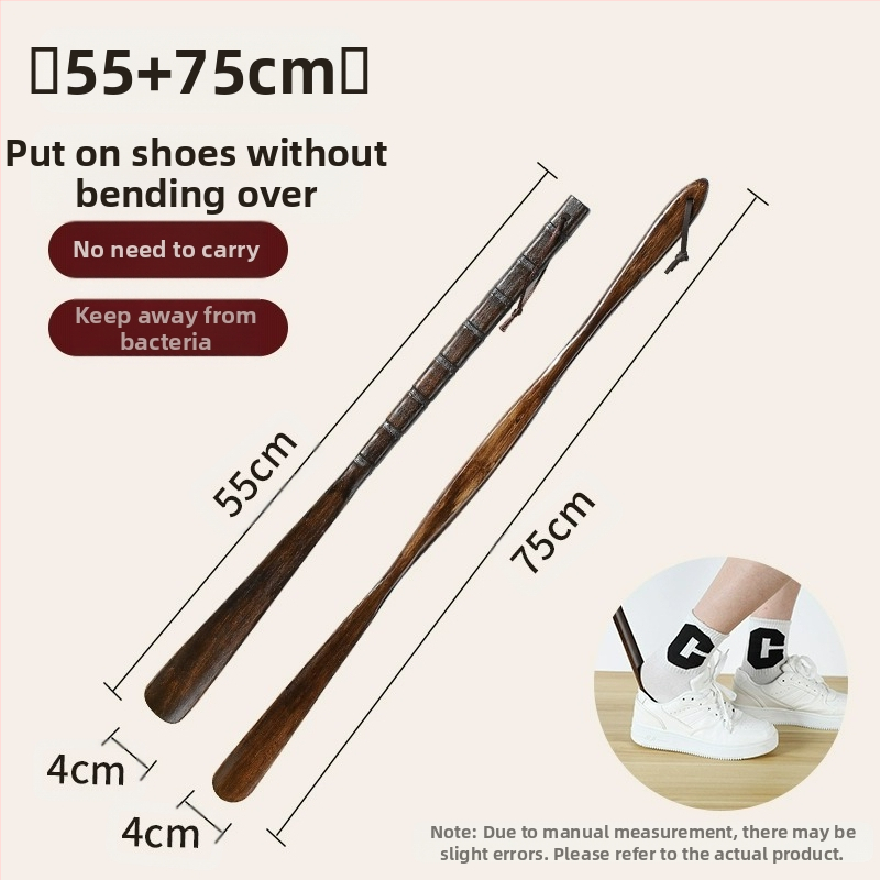 Täispuidust kingatõmmits majapidamises, pika käepidemega, eakad rasedad naised, mitte painutatud kingatõmmits, kulunud kinga artefakt, puidust kingatõmmits, säästab aega