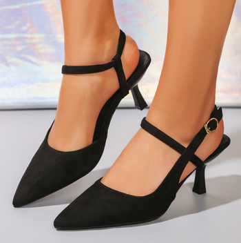 Κομψά μυτερά ψηλοτάκουνα σανδάλια γυναικών 2025 Νέο εξωτερικό εμπόριο ευρωπαϊκών και αμερικανικών μεγάλων μεγεθών καθημερινά μαύρα σουέτ γυναικεία παπούτσια με λεπτό τακούνι