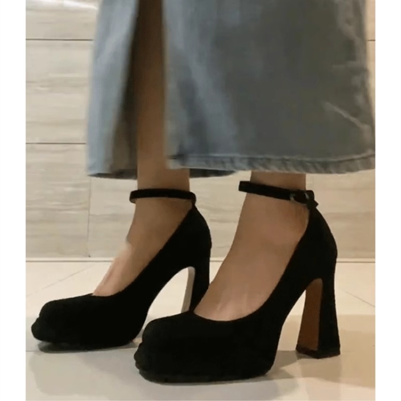 Pantofi cu toc gros și platformă pentru femei, stil francez de primăvară și toamnă, cu cap pătrat mic și cataramă cu un caracter