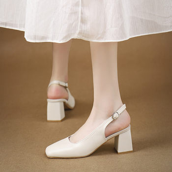 Σανδάλια με τυλιγμένο κεφάλι 2024 καλοκαίρι νέου στυλ χοντρό τακούνι γαλλικά ψηλοτάκουνα γυναικεία μονά λουράκια με μεσαίο τακούνι χωρίς πλάτη