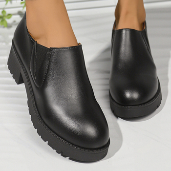 Γυναικεία Casual Παπούτσια 2025 Νέο Στυλ Μοντέρνα Απλά Παπούτσια με Ψηλοτάκουνα και Βαθύ V, Slip-On Παπούτσια