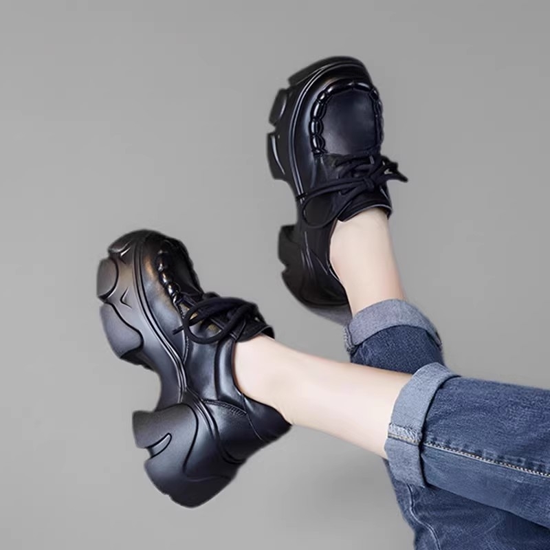 Γυναικεία Παπούτσια Πλατφόρμας Άνοιξη και Φθινόπωρο 2025, Vintage, Casual Παπούτσια από Μαλακό Δέρμα, Στρογγυλή Μύτη, Μονά Παπούτσια με Κορδόνια, Ψηλοτάκουνα Παπούτσια Temperament, Αντιολισθητικά