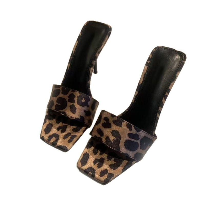 Papuče s leopard printom i visokom petom, četvrtaste ljetne štikle s visokom petom, nove male ženske sandale u europskom i američkom stilu iz 2025.