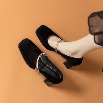 Γαλλικό στυλ, όμορφα τετράγωνα δάχτυλα, γυναικεία παπούτσια Mary Jane του 2025, νέα ρετρό παπούτσια με χοντρό τακούνι και μονό στρώμα, ψηλοτάκουνα με αγκράφα σε όλα τα χρώματα