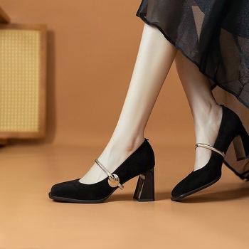 Γαλλικό στυλ, όμορφα τετράγωνα δάχτυλα, γυναικεία παπούτσια Mary Jane του 2025, νέα ρετρό παπούτσια με χοντρό τακούνι και μονό στρώμα, ψηλοτάκουνα με αγκράφα σε όλα τα χρώματα