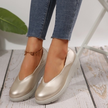 Γυναικεία Παπούτσια Εξωτερικού Εμπορίου 2025 Άνοιξη Καλοκαίρι Νέο Στυλ με Ρηχό Στόμα και Μυτερή Μύτη, Γυναικεία Παπούτσια Loafer με Χαμηλό Τακούνι και Χοντρή Σόλα, Χρυσό Ασημί