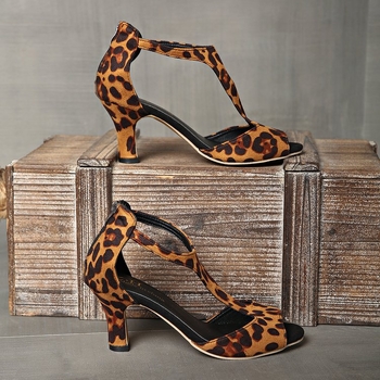 Ευρωπαϊκή και αμερικανική μόδα σέξι σανδάλια με λεπτό τακούνι και ψηλοτάκουνα, γυναικεία σανδάλια με λεοπάρ μοτίβο, μεγάλου μεγέθους, εξωτερικού εμπορίου, 43