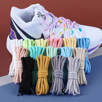 Vyriški ir moteriški sportiniai laisvalaikio bateliai, krepšinio bateliai, juodi, balti, raudoni, pilki, plokščiaviduriai, pusapvaliai batraiščiai.