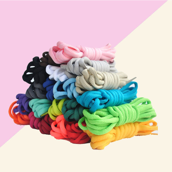 Vyriški ir moteriški sportiniai laisvalaikio bateliai, krepšinio bateliai, juodi, balti, raudoni, pilki, plokščiaviduriai, pusapvaliai batraiščiai.