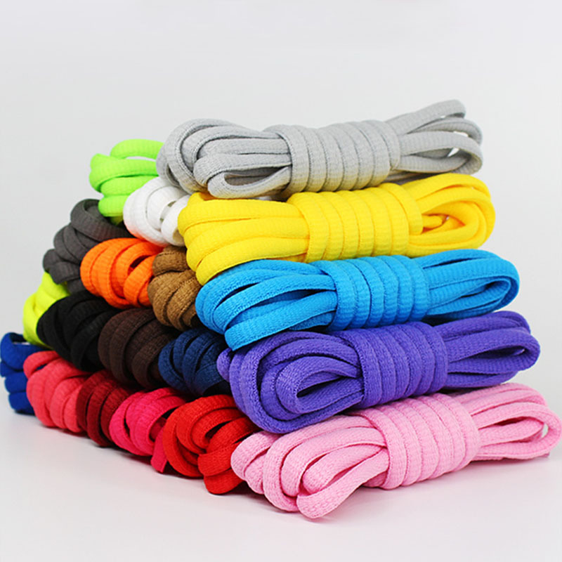 Vyriški ir moteriški sportiniai laisvalaikio bateliai, krepšinio bateliai, juodi, balti, raudoni, pilki, plokščiaviduriai, pusapvaliai batraiščiai.