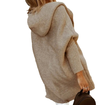 Europietiškos ir amerikietiškos rudens ir žiemos tarpvalstybinės mados vienspalviai gobtuvai ilgomis rankovėmis, madingi kasdieniai, paprasti, didelio dydžio moteriški megztiniai.