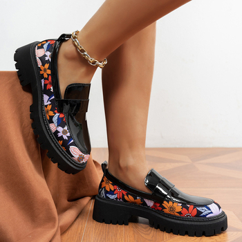 Piiriülesed pluss-suuruses Briti stiilis libisevad väikesed nahast kingad 2025. aasta kevad- ja sügiskingad, uued turske kontsaga trükitud Mary Jane kingad naistele