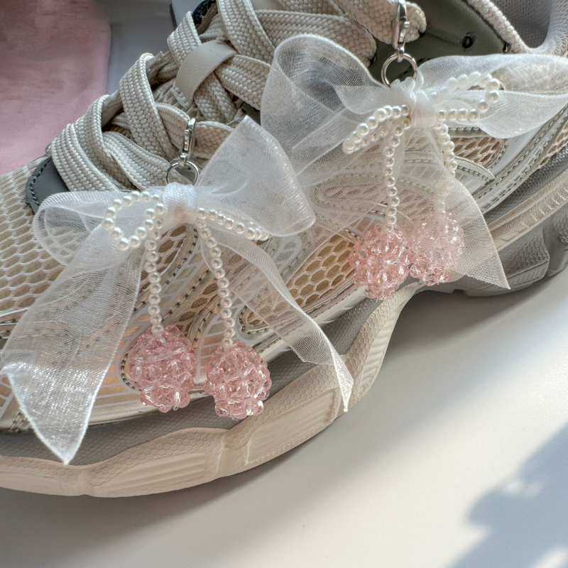 Jauna ķiršu pērļu bantītes meiteņu apavu sprādzes pulveris Chanel stila apavu sprādzes pieguļošas kedas zābaki visiem aksesuāriem