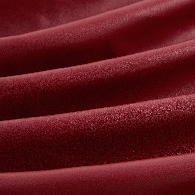 Europietiškas ir amerikietiškas tarpvalstybinis 2024 m. mados moteriškas odinis paltas, vienspalvis, seksualus, be petnešėlių odinis paltas