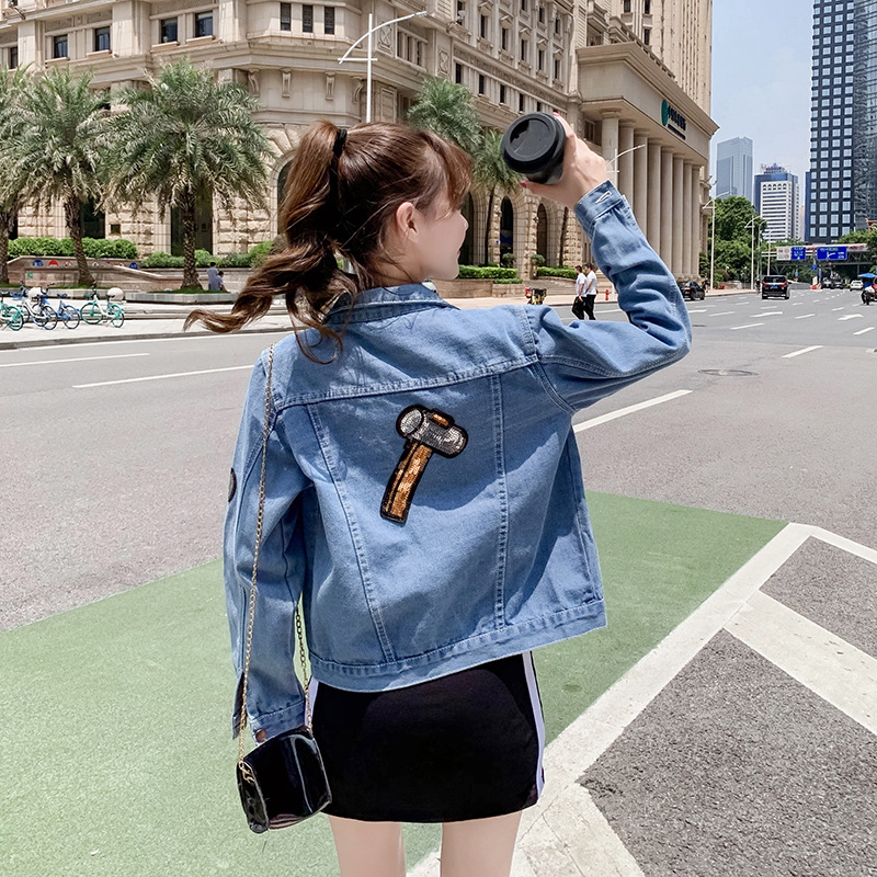 Jachetă scurtă cu mânecă lungă și brodată cu mărgele pentru femei, model slim fit, model scurt