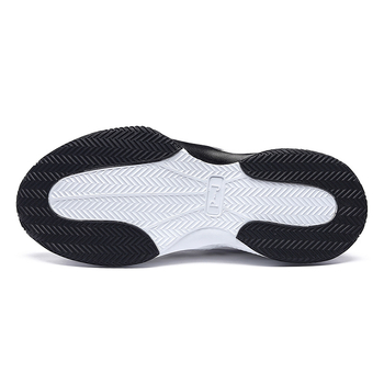 Vyriški krepšinio bateliai, lengvi, minkštu padu, neslystantys, vidutinio aukščio, vyriški treniruočių bateliai, ilgo ilgio, plius dydžio, skirti tarpvalstybinei užsienio prekybai.