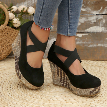 2025 m. pavasario ir vasaros „Crossborder“ naujos, žuvies burnoje esančios, tuščiavidurės, elastingos, vandeniui atsparios, platforminės, storapadės moteriškos romėniškos basutės