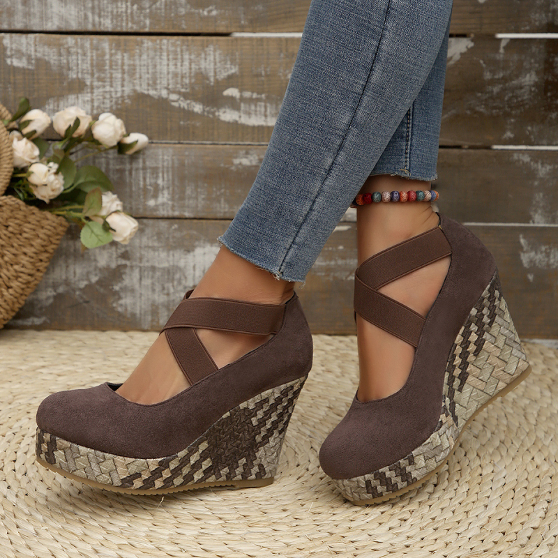 2025 m. pavasario ir vasaros „Crossborder“ naujos, žuvies burnoje esančios, tuščiavidurės, elastingos, vandeniui atsparios, platforminės, storapadės moteriškos romėniškos basutės