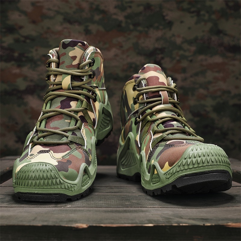 Sügis ja talv 2024. aasta Euroopa jaama kõrge säärega Martin paksu tallaga suurendatud lainelise servaga libisemiskindlad kamuflaažmustriga saapad pluss-suuruses meeste kingad