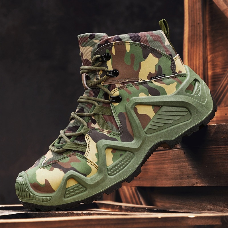 Sügis ja talv 2024. aasta Euroopa jaama kõrge säärega Martin paksu tallaga suurendatud lainelise servaga libisemiskindlad kamuflaažmustriga saapad pluss-suuruses meeste kingad