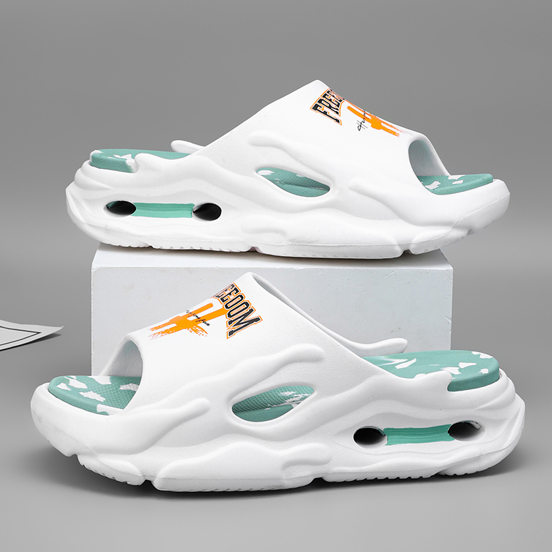 Papuci de plajă la modă pentru bărbați, de vară, pentru adolescenți, care se simt ca și cum ar păși pe excremente, pentru sport, băieți, cu talpă groasă, fără miros urât.