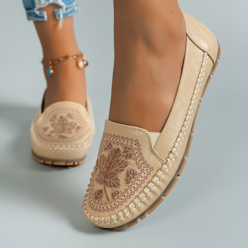 Mocasini de damă retro cu cusături laser pentru mărimi mari, stil britanic la modă, eleganți, confortabili și versatili