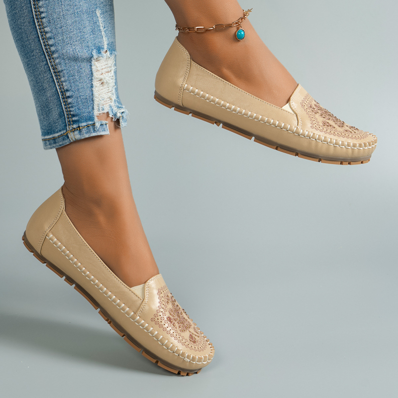 Mocasini de damă retro cu cusături laser pentru mărimi mari, stil britanic la modă, eleganți, confortabili și versatili