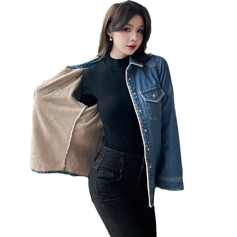Skutočná snímka kórejského štýlu zamatovej zahustenej džínsovej košele pre ženy 2025 jeseň a zima nová slim strih všestranná košeľa s dolným dielom