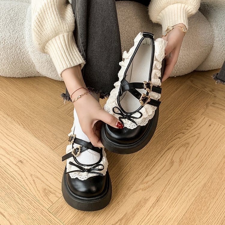 Internete išgarsėję prancūziški kaspino nėrinių Marijos bateliai moterims 2025 m. pavasario nauji storapadiai mokasinai JK maži odiniai bateliai