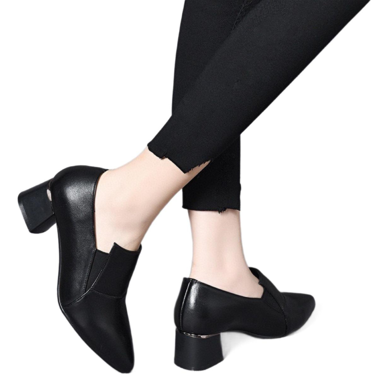 Pantofi de lucru cu vârf ascuțit și croială adâncă, stil nou de primăvară 2025, simpli și eleganți, subțiri, toc gros, pantofi de lucru fără mâneci din piele de vacă cu primul strat