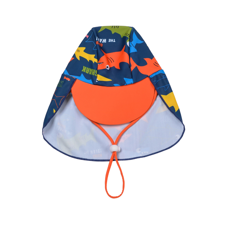 Piiriülene poiste haiujumistrikoo, kolmeosaline ujumistrikoo, pikkade varrukatega lühikesed püksid, kuumaveeallikaga rand, kiiresti kuivav poiste lõhestatud ujumistrikoo