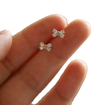 S925 hõbetatud 14K kullast nelja teemandiga lipsuga kõrvarõngad, armsad elegantsed ja lihtsad minikõrvarõngad, naiste stiilis