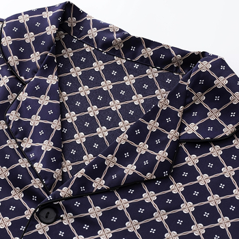 Uus suurte suuruste meeste pidžaamakomplekt koduriietele lühikeste varrukatega lühikesed püksid, mis on kodus hädavajalikud