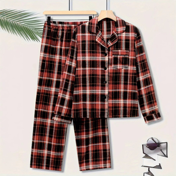 Pánske zimné pyžamo s kockovaným vzorom - pohodlné polyesterové gombíky, ležérne s klopou