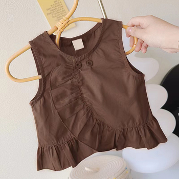 Νέο καλοκαιρινό στυλ 2024 για κορίτσια, αμάνικο πουκάμισο με στολισμένα αυτιά, πουά παντελόνι με φαρδιά μπατζάκια, βρεφικό casual κοστούμι με καπέλο