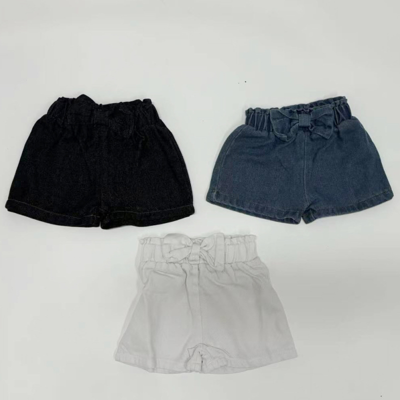 Trojfarebné džínsové šortky pre dievčatá cezhranične v Európe a Spojených štátoch.